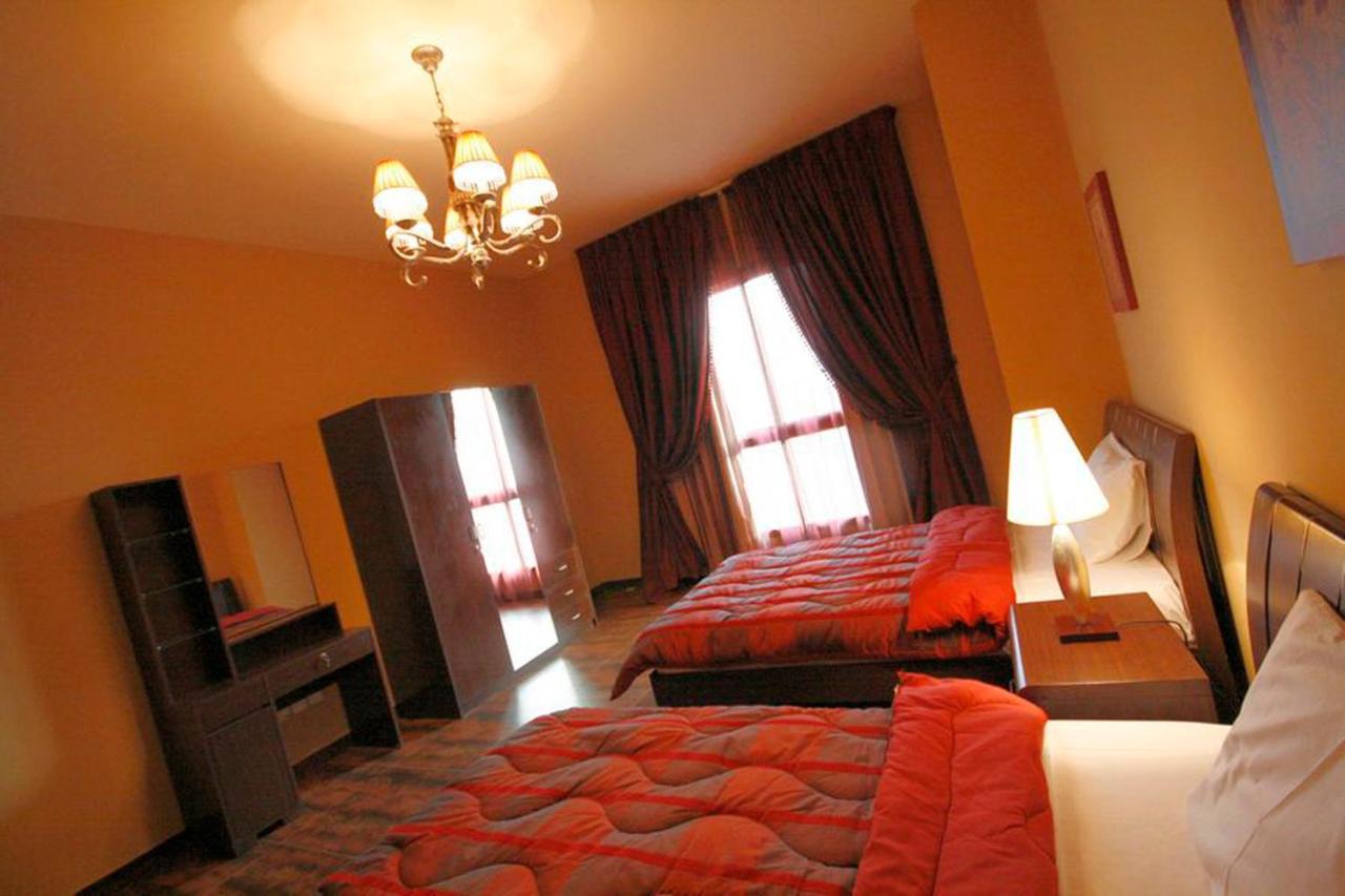 Al Manzil Hotel Manama Exterior photo