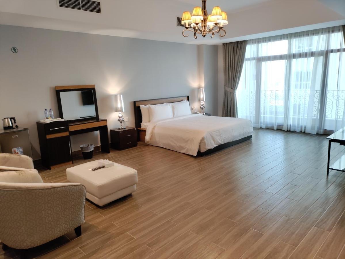 Al Manzil Hotel Manama Exterior photo