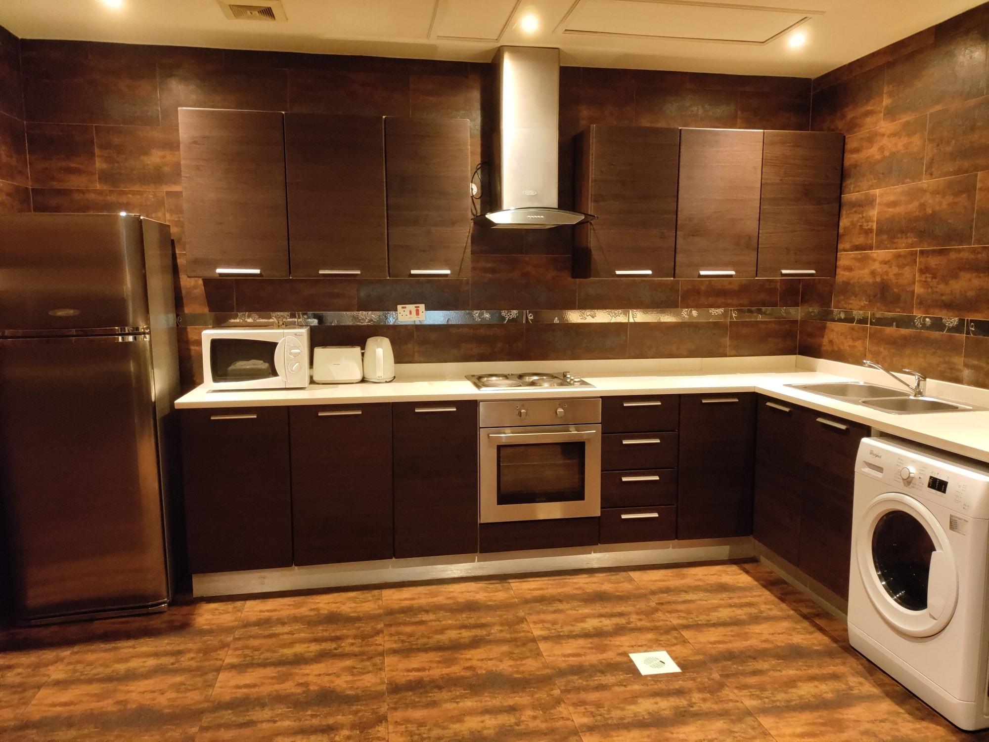 Al Manzil Hotel Manama Exterior photo