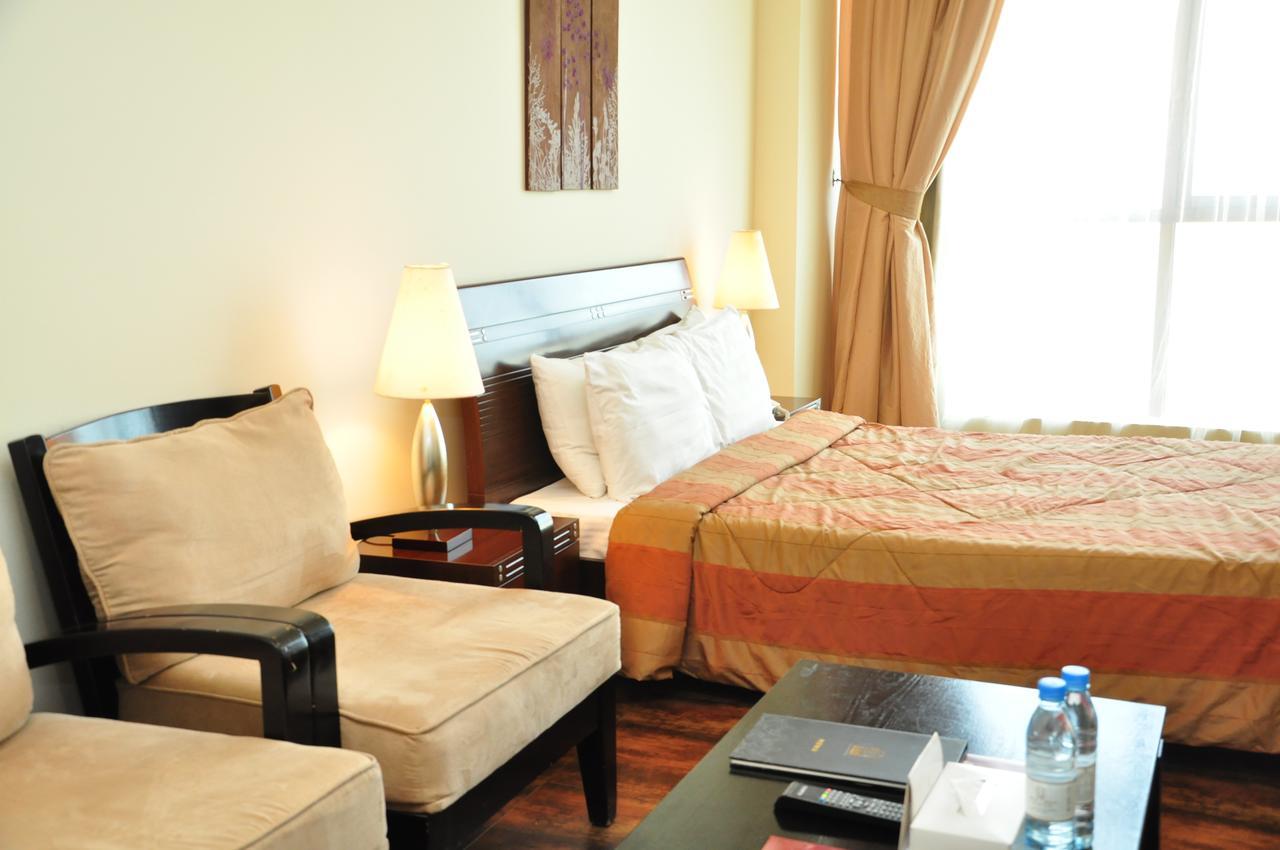 Al Manzil Hotel Manama Exterior photo